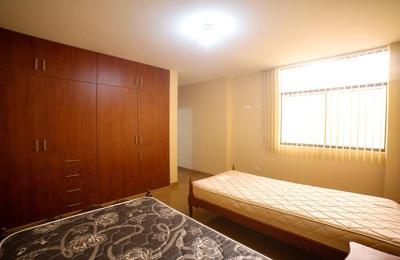 VENTA DE CASA DE 3 PISOS EN URB. LOS FICUS - PIMENTEL